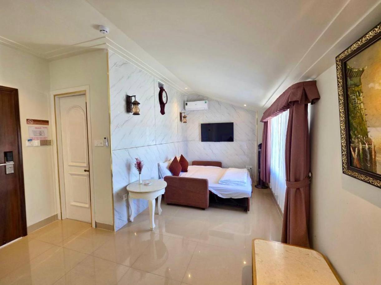 Tulip Hotel 3 Dalat Eksteriør bilde